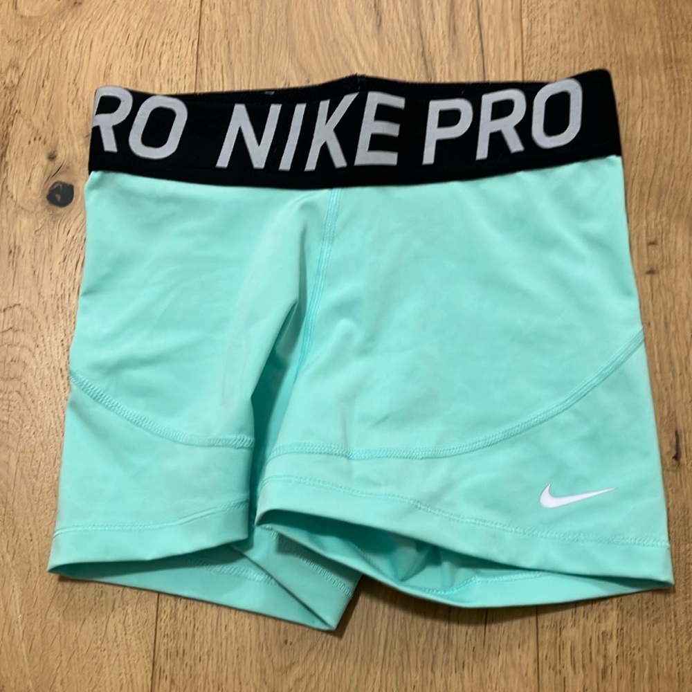 Nike Women's Pro Mint Athletic Shorts